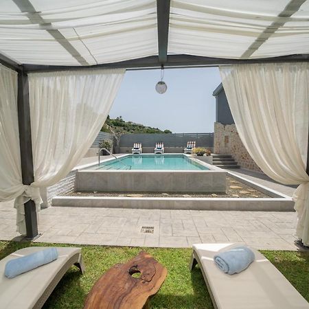 Popi'S Villa スヴォロナータ エクステリア 写真